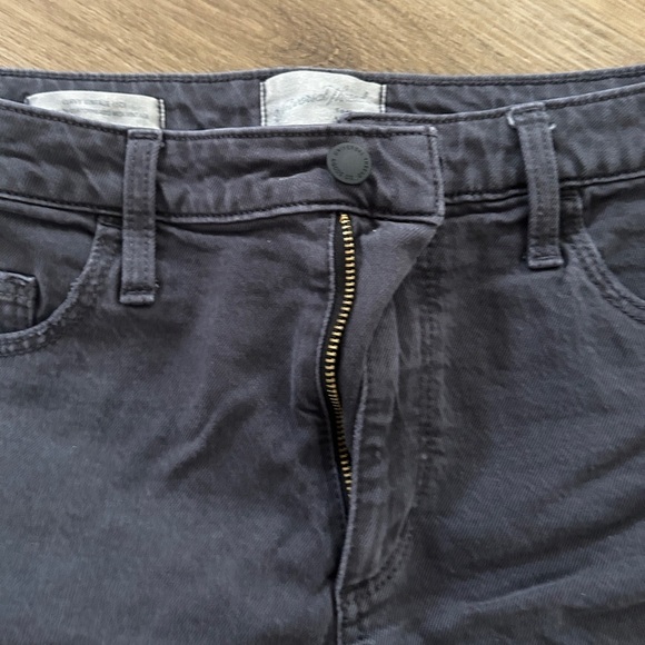 Universal Thread Woman’s Curvy Vintage Midi Shorts- NWOT - Picture 8 of 9